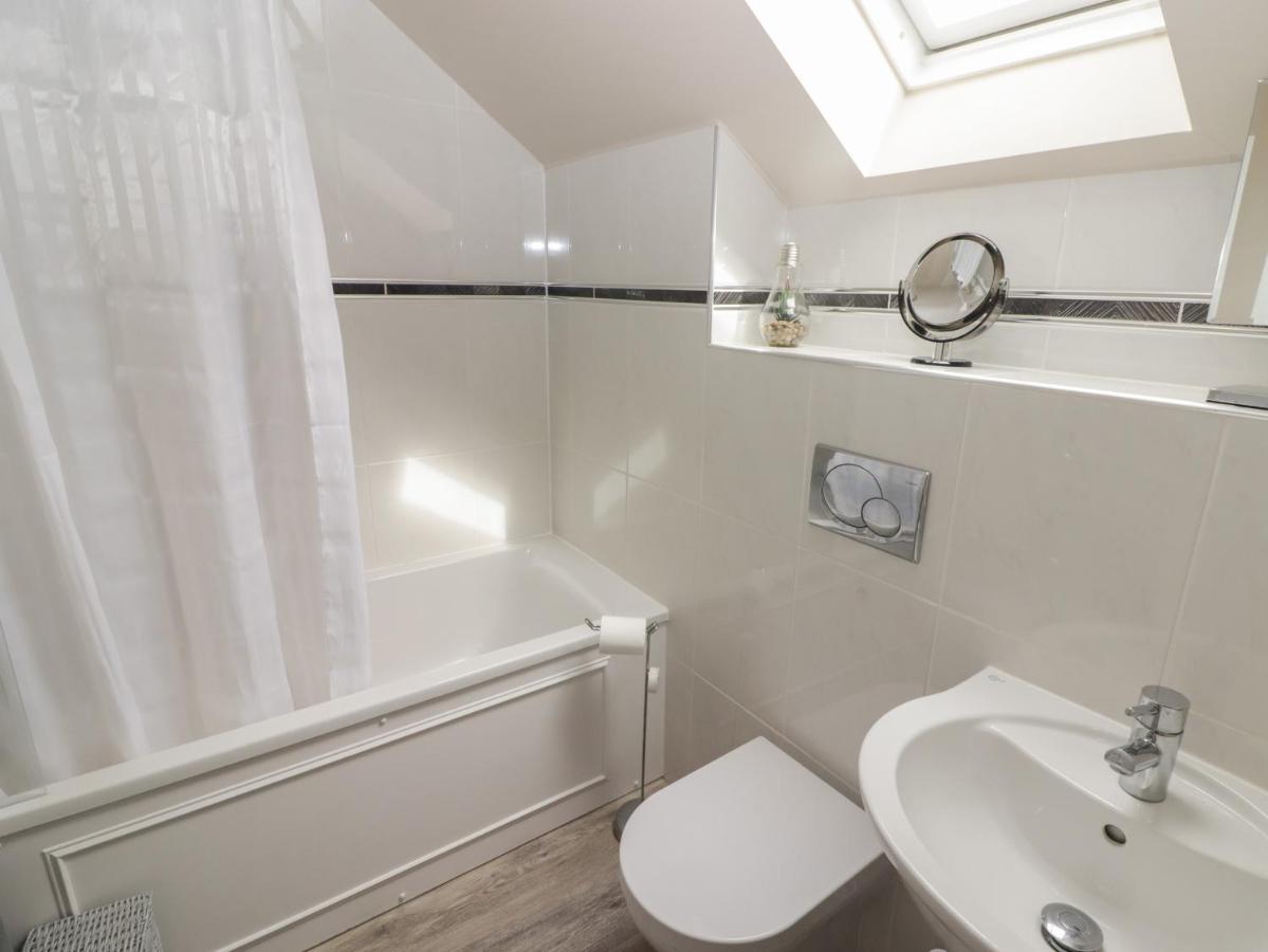 Daffodil Apartment Tenby Kültér fotó